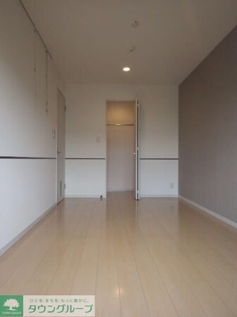 ロイヤルパークス新田の物件内観写真